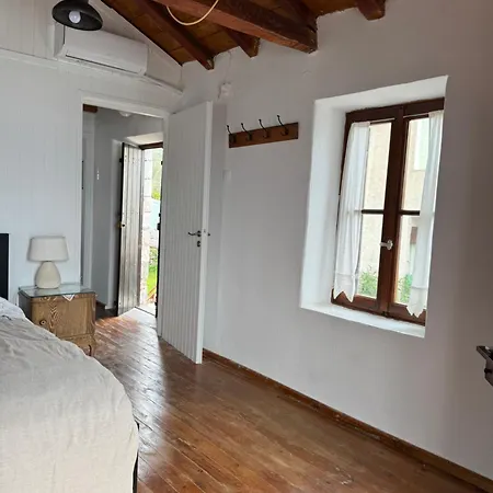 By The Sea In Vathy Methana Prázdninový dům Megalochori (Peloponnese)