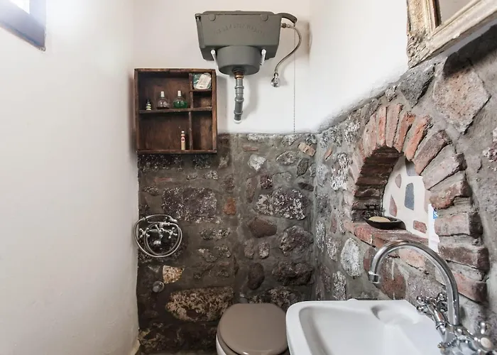 By The Sea In Vathy Methana Hébergement de vacances