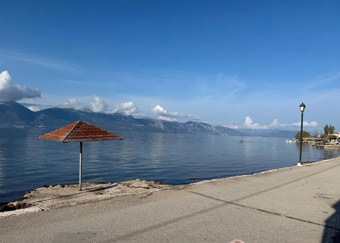 By The Sea In Vathy Methana 펜션